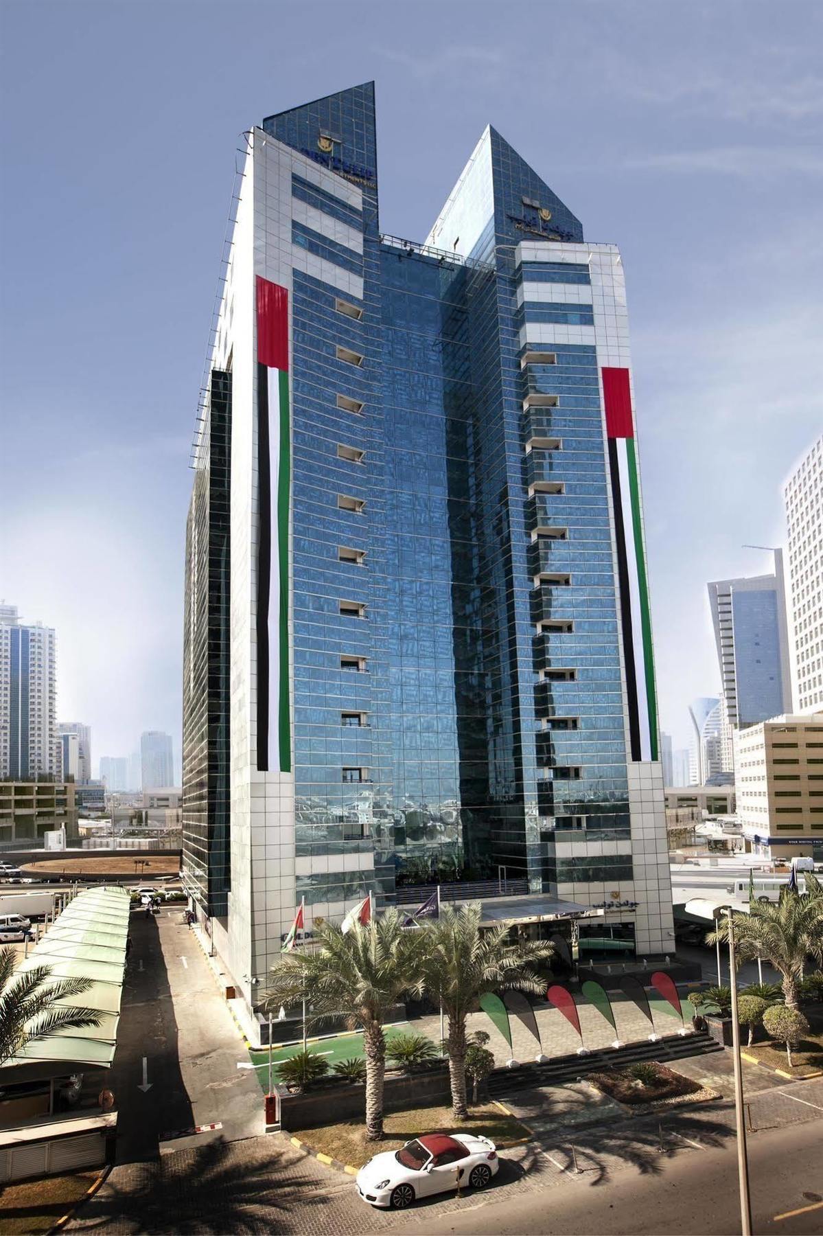 Golden Tulip Media Hotel Dubai Esterno foto
